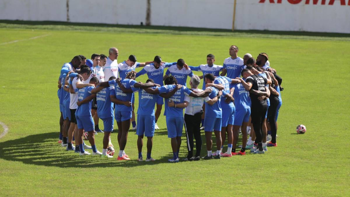 Honduras cerró filas previo al viaje a México; un titular entrenó separado del grupo y otro se recuperó para el juego en Toluca