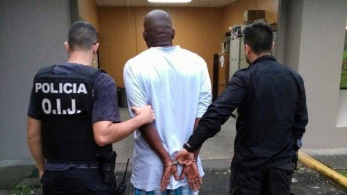 Detienen en Costa Rica a ex jugador del Saprissa por ser el supuesto líder de banda narco