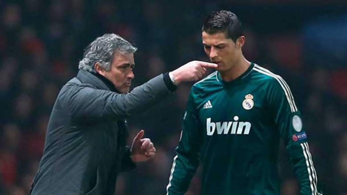 Las 12 veces que Mourinho tuvo una disputa con un futbolista