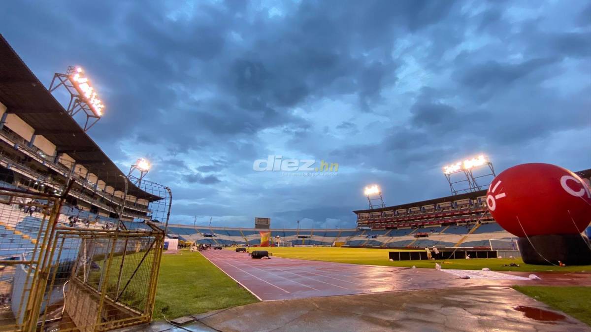 Lluvia, lona, poco público y la llegada de Alphonso Davies: Así se vive el Honduras vs Canadá de la Liga de Naciones