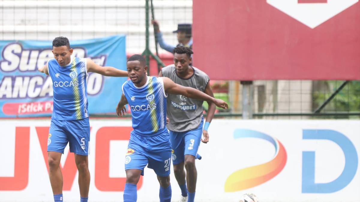 ¡El frío no fue obstáculo! Las bellezas destacan en el Marathón vs Victoria y los aficionados acompañan al Monstruo Verde