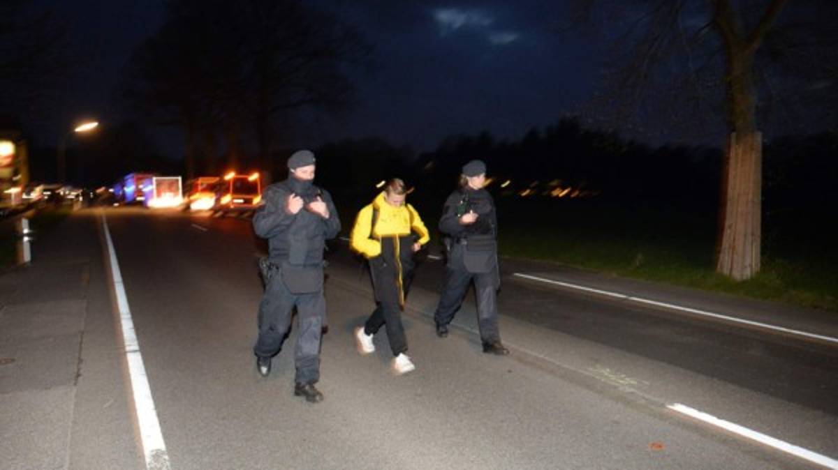 Así quedó el autobús del Borussia Dortmund tras la explosión
