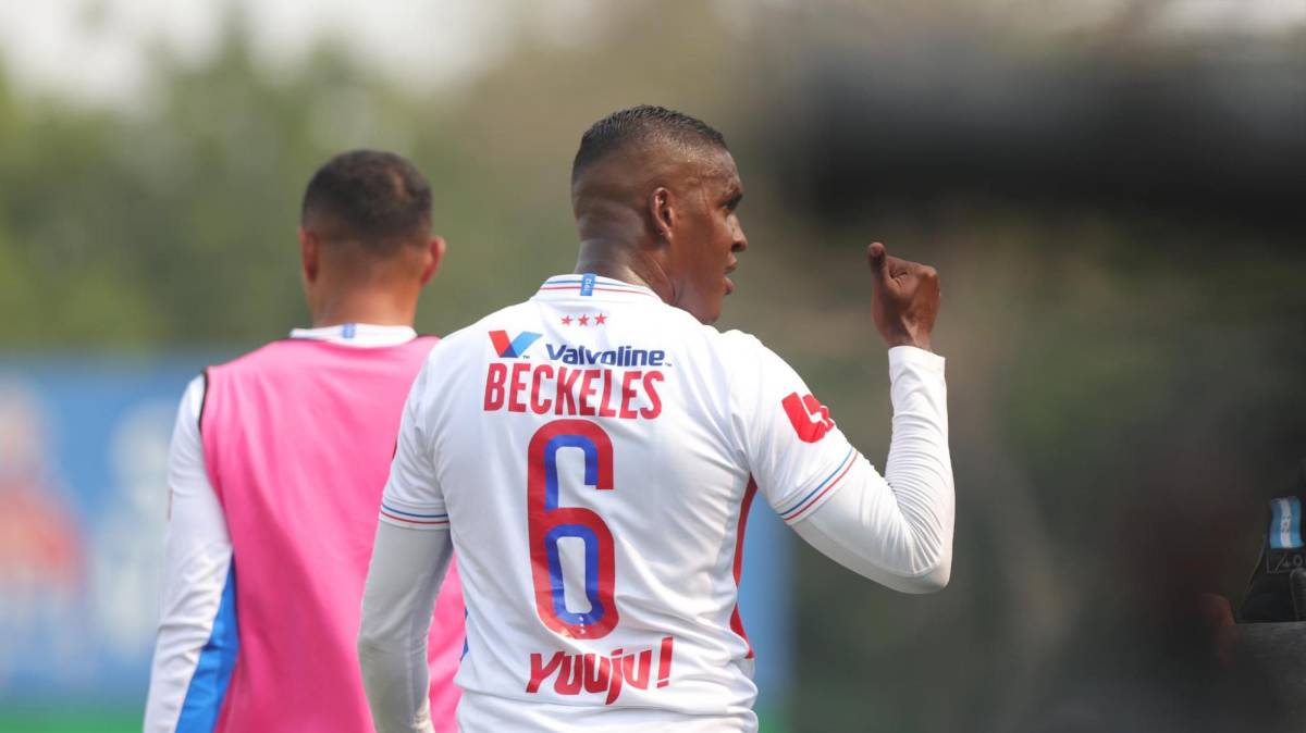 La euforia y el gesto de Troglio, el enojo de la Tota, la promesa del Chelito y el que se retira del fútbol hondureño tras la 38 del Olimpia