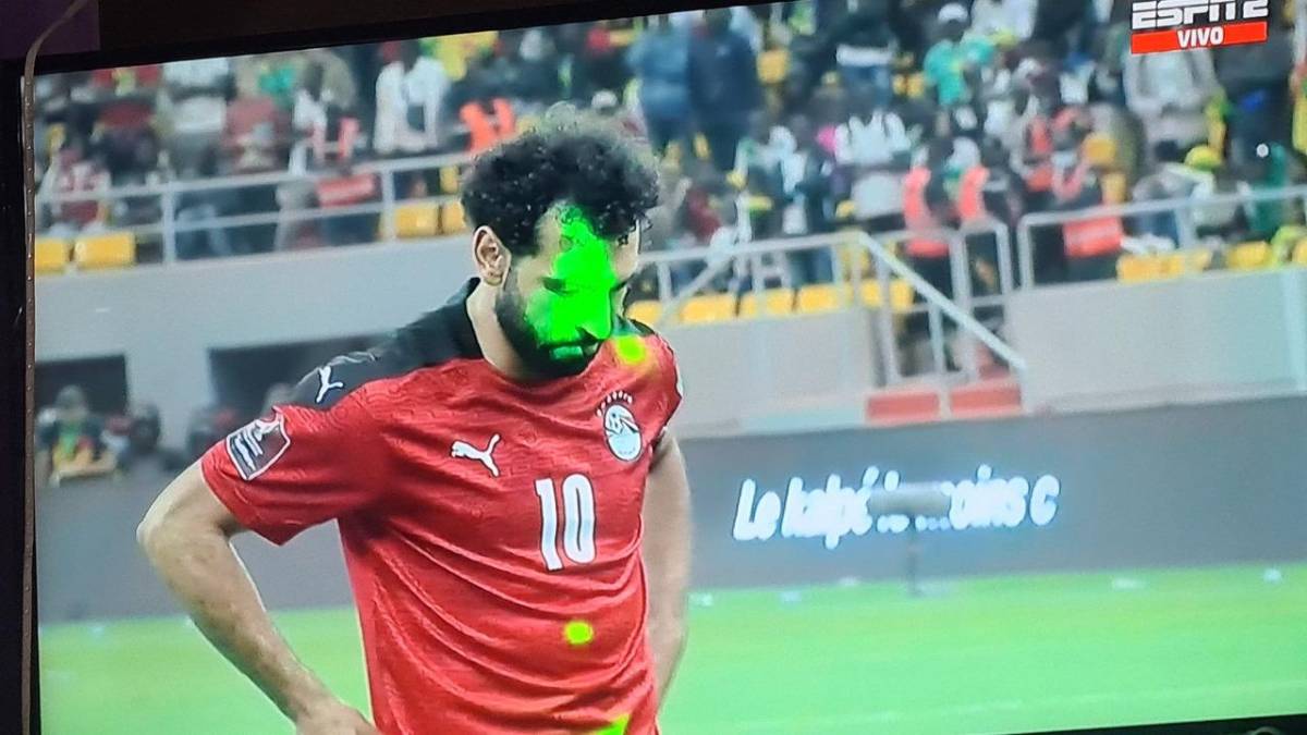 Bronca en el Portugal-Macedonia, Cristiano Ronaldo recibe curiosa petición antes de su último Mundial en Qatar y Mané consuela a Salah