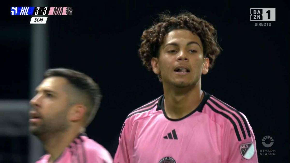 El gesto de Messi con David Ruiz tras su golazo, la bronca de Luis Suárez y la ‘aparición’ de Cristiano Ronaldo