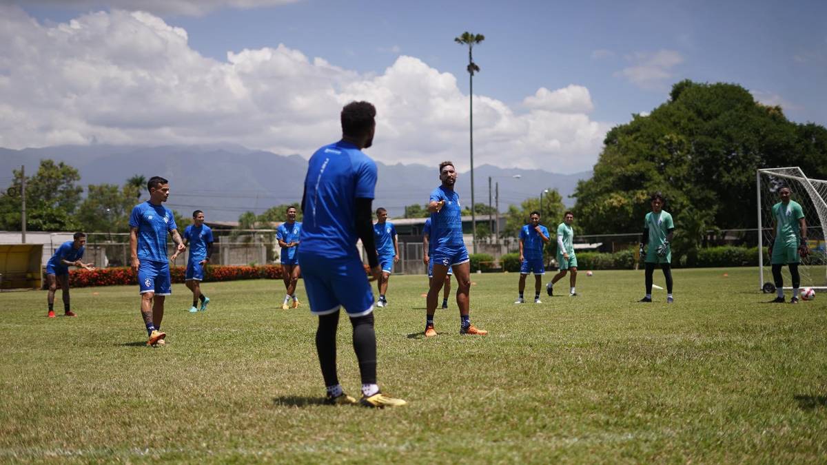 ¡Con el enemigo en casa! El Cartaginés de Costa Rica entrenó en la sede del Real España y quieren eliminarlos de la Concacaf League