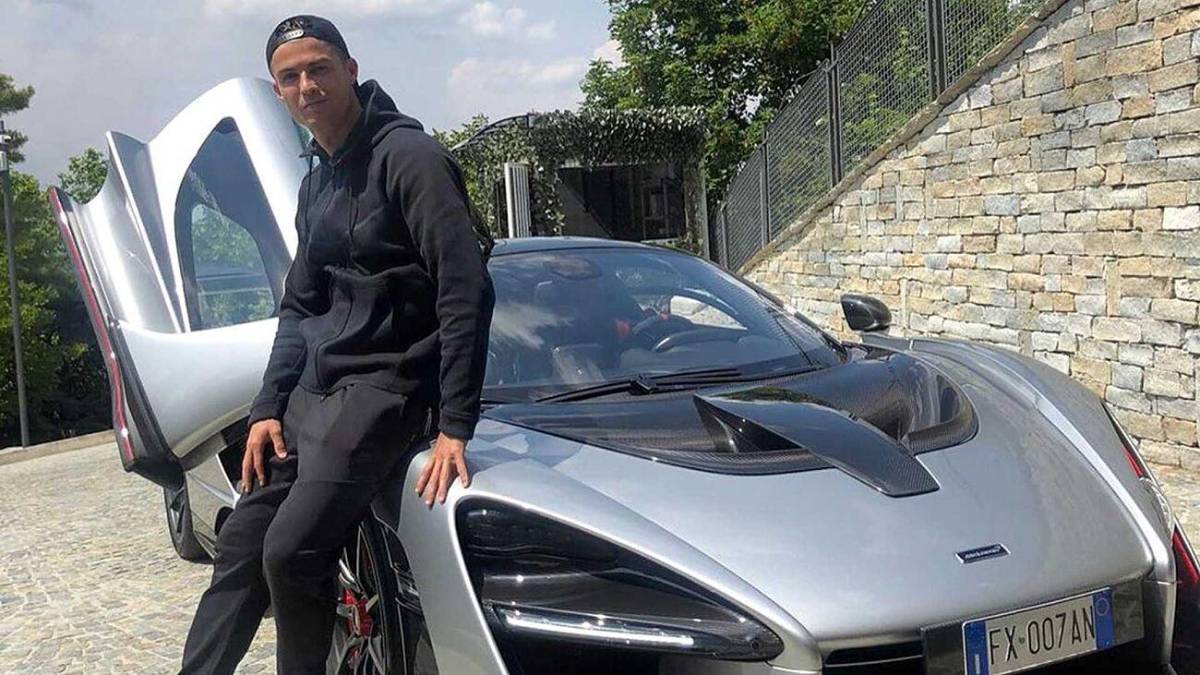 ¡Muestran el garaje completo! Así es la impresionante colección de autos de Cristiano Ronaldo: Los tiene todos