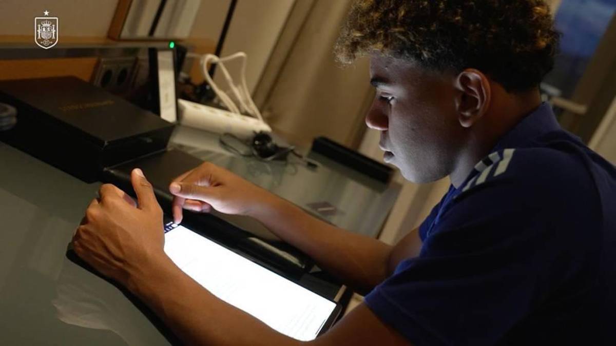 Lamine Yamal confiesa cuándo será su boda y exhibe a estrella del Barcelona: ¿Quién es la novia de la figura de España?