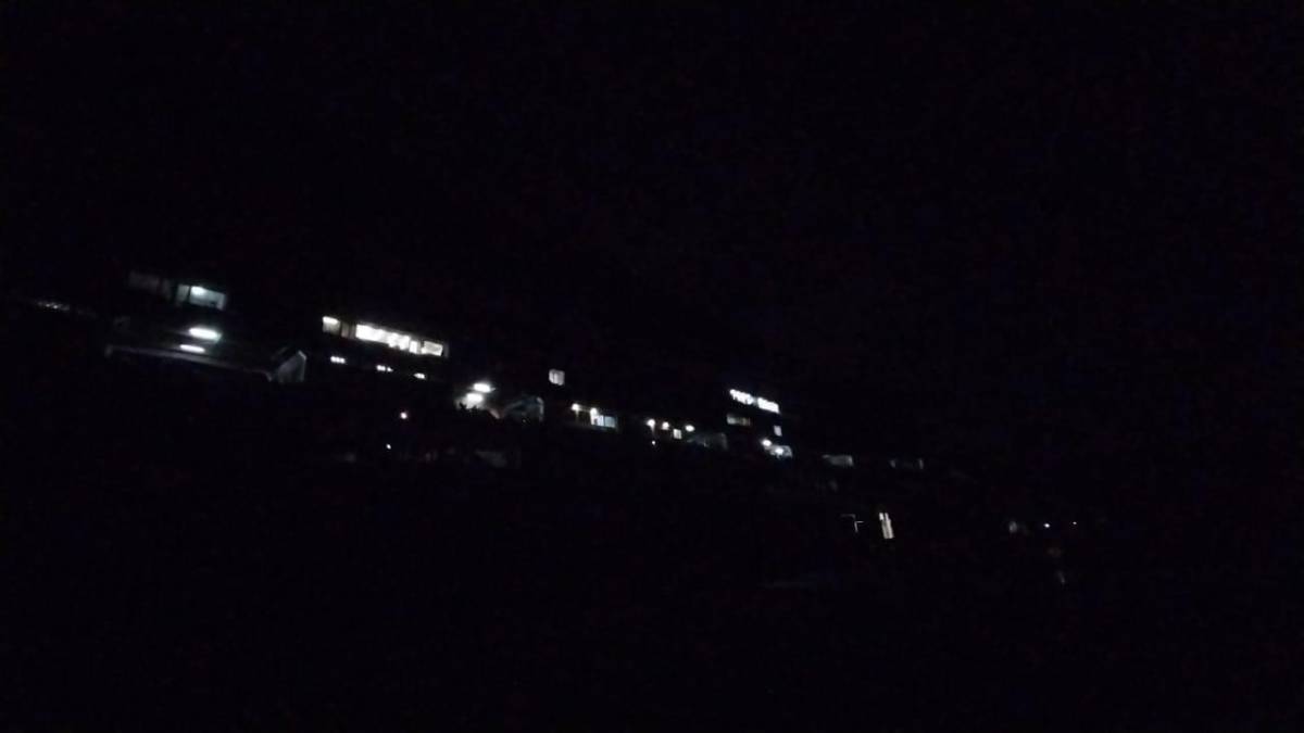 ¿El partido más largo de la historia? Marathón y Luis Ángel Firpo protagonizaron un show de apagones en el Olímpico