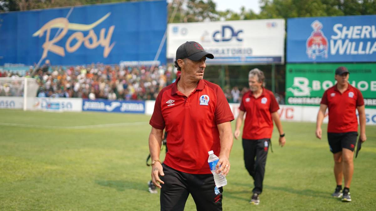 La euforia y el gesto de Troglio, el enojo de la Tota, la promesa del Chelito y el que se retira del fútbol hondureño tras la 38 del Olimpia