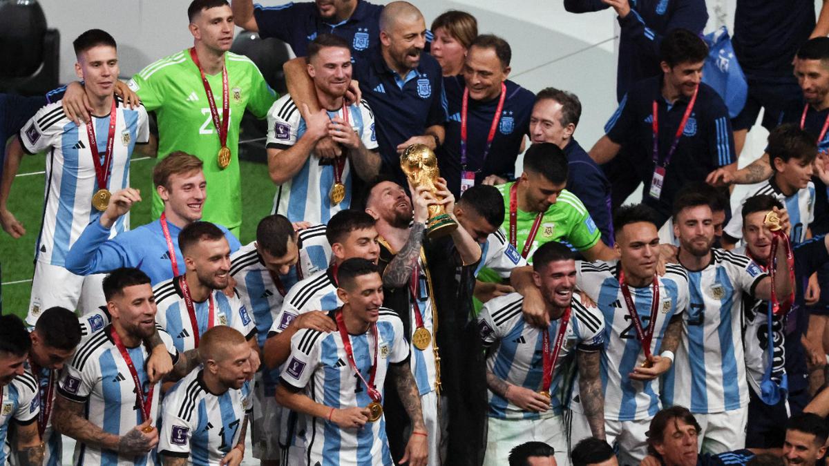 A pesar de ser campeona del mundo, Argentina no es primera y Croacia sorprende: Así quedó el nuevo ranking FIFA tras Qatar 2022