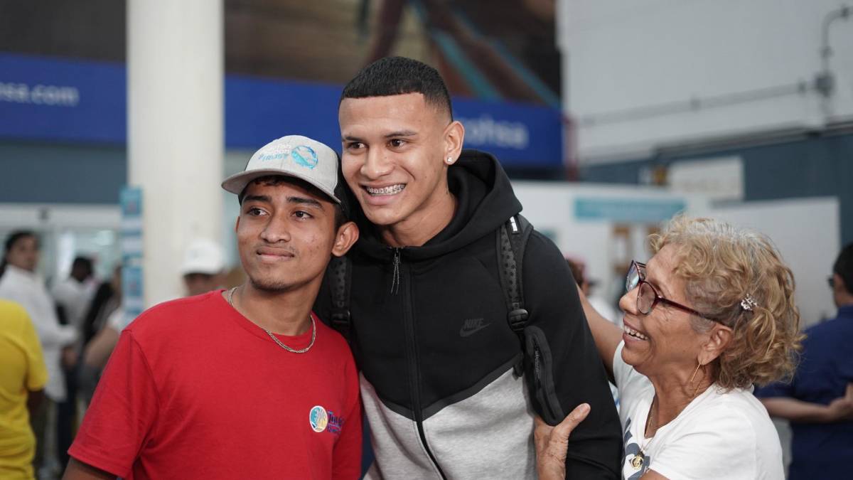 ¡Honduras está completa! Luis Palma y Kervin Arriaga, listos para el cruce ante México ¿Quién acompañó al Bicho?
