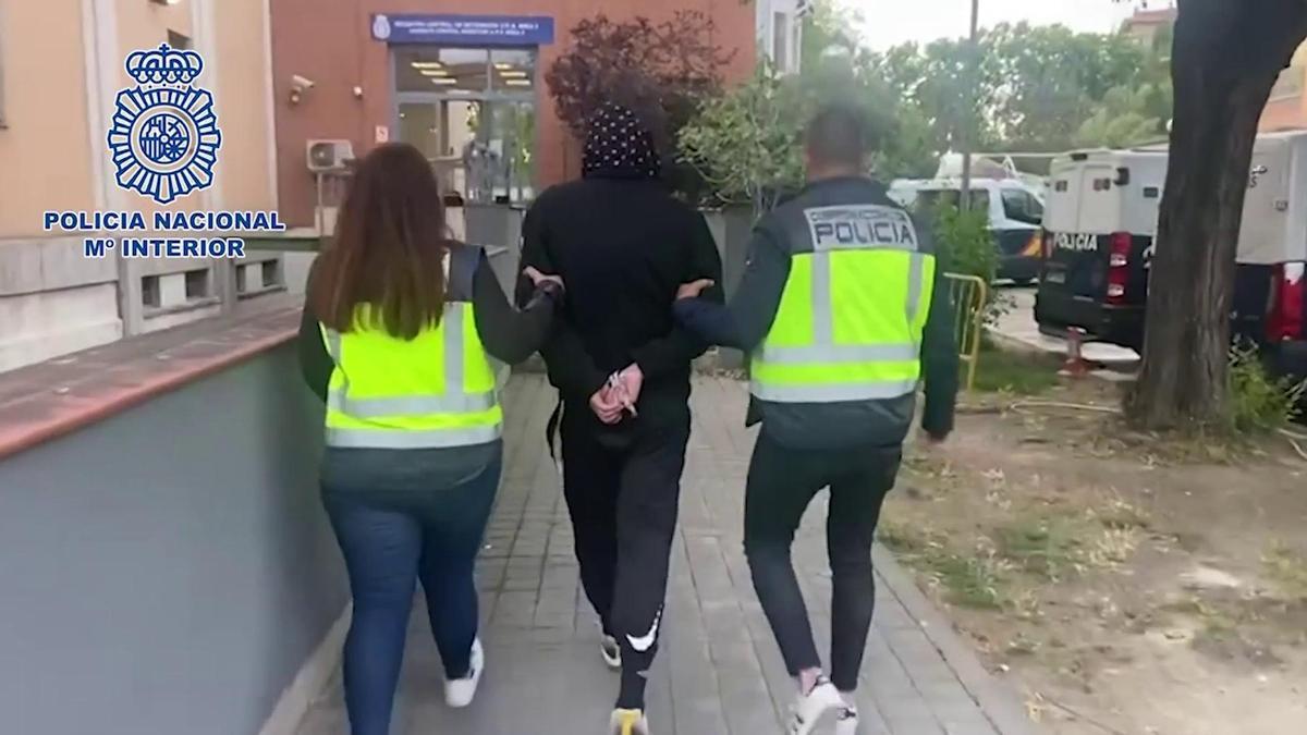 Por culpa de Vinicius: afición del Atlético irá con mascarillas al derbi: ¿Qué está pasando con el crack del Real Madrid?