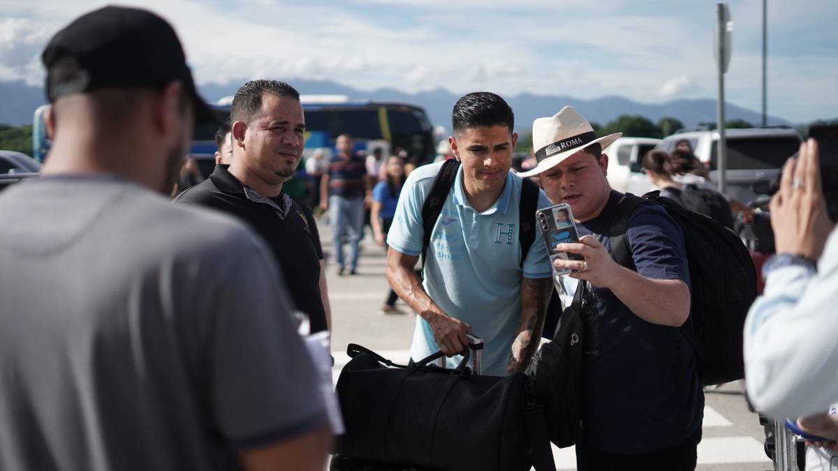 Luis Palma fue el más solicitado, locura por Honduras y angustia ante posible baja, así fue la salida a México