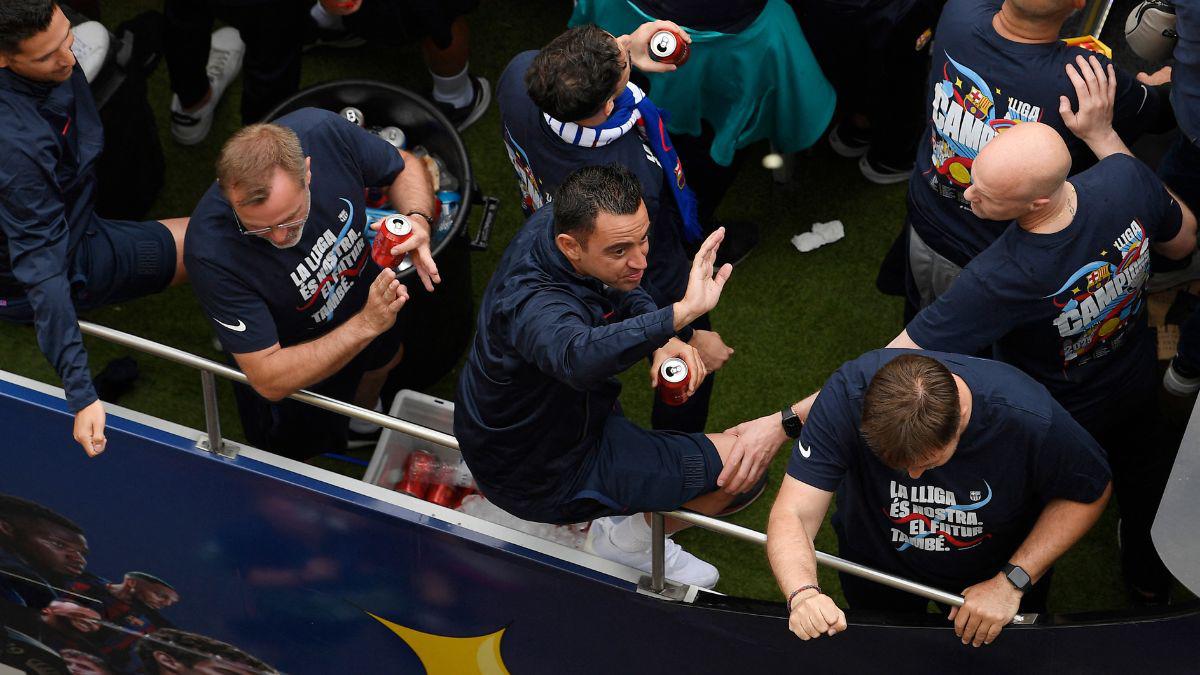 Lewandowski y Araújo se robaron el show: El épico festejo del Barcelona en la rúa de campeones; Gavi se puso “bolo” y Lewan lo salvó