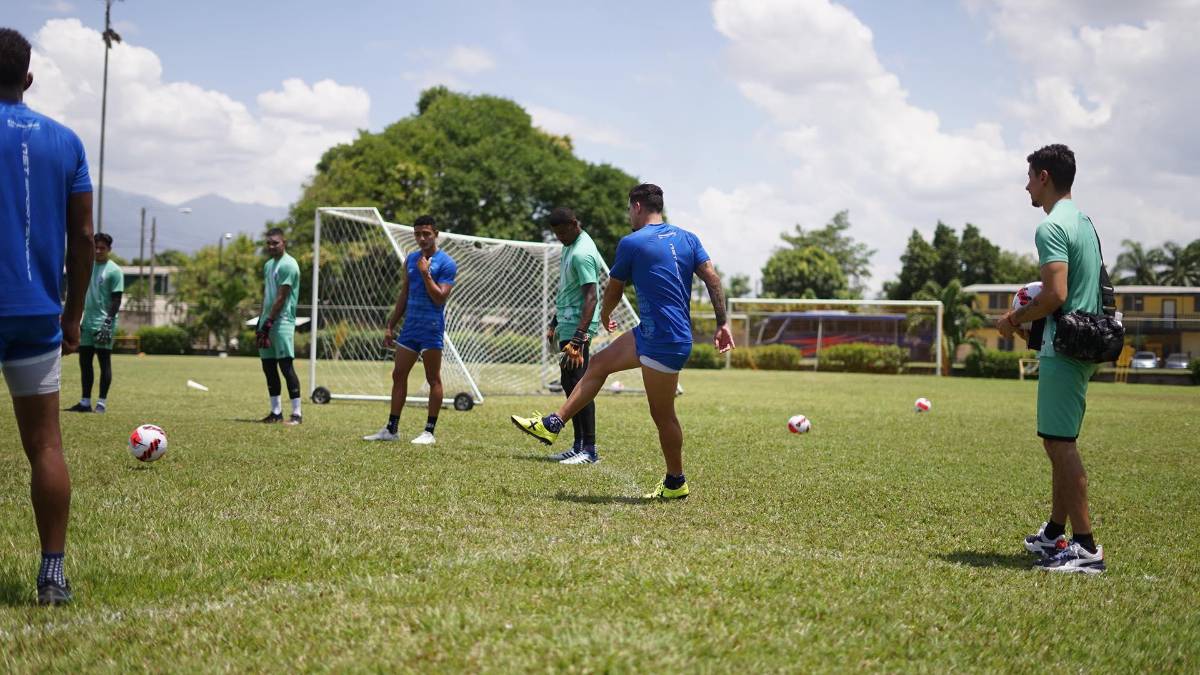 ¡Con el enemigo en casa! El Cartaginés de Costa Rica entrenó en la sede del Real España y quieren eliminarlos de la Concacaf League