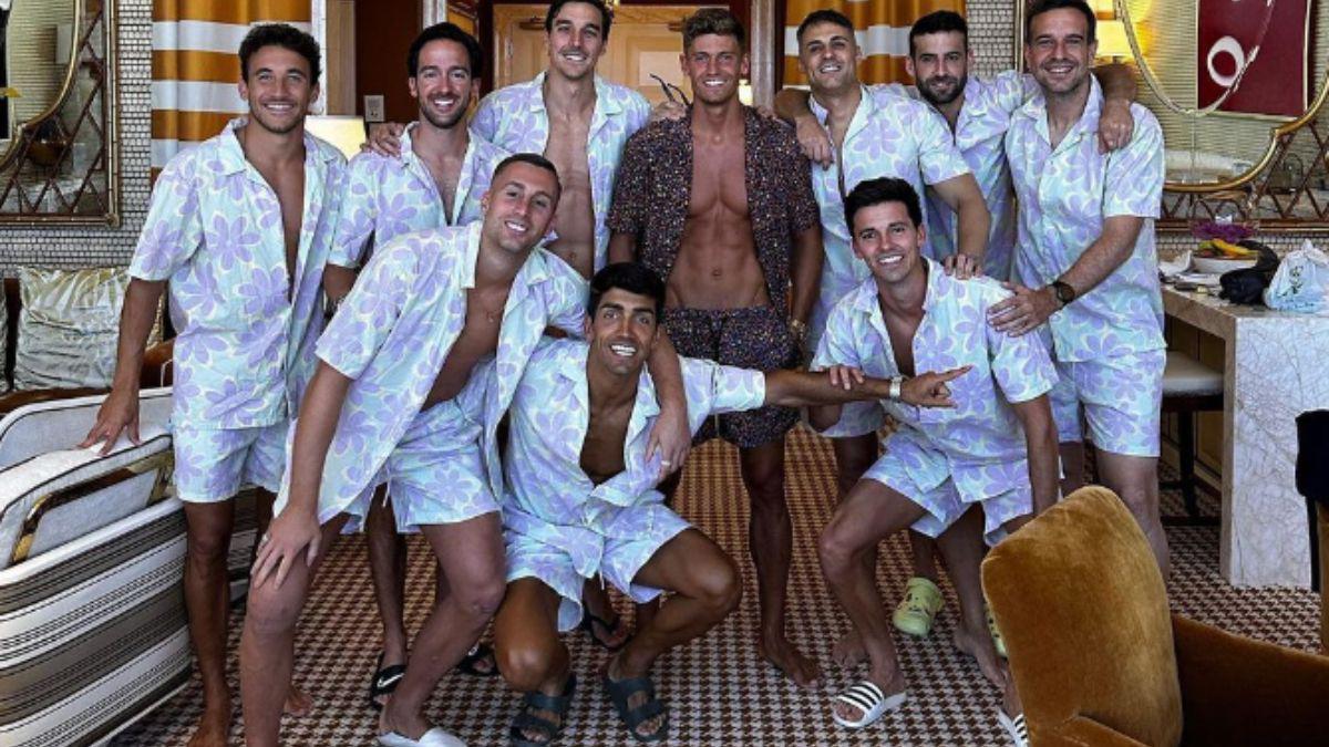 Manejando tanques de guerra, jugando póker y en despedidas de soltero: Así son las lujosas vacaciones de los futbolistas