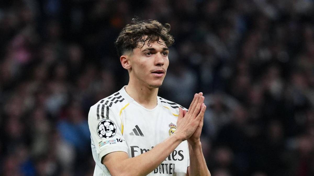 Giro inesperado en el Real Madrid, sorpresivo 9 del Barcelona y Vozinha decide