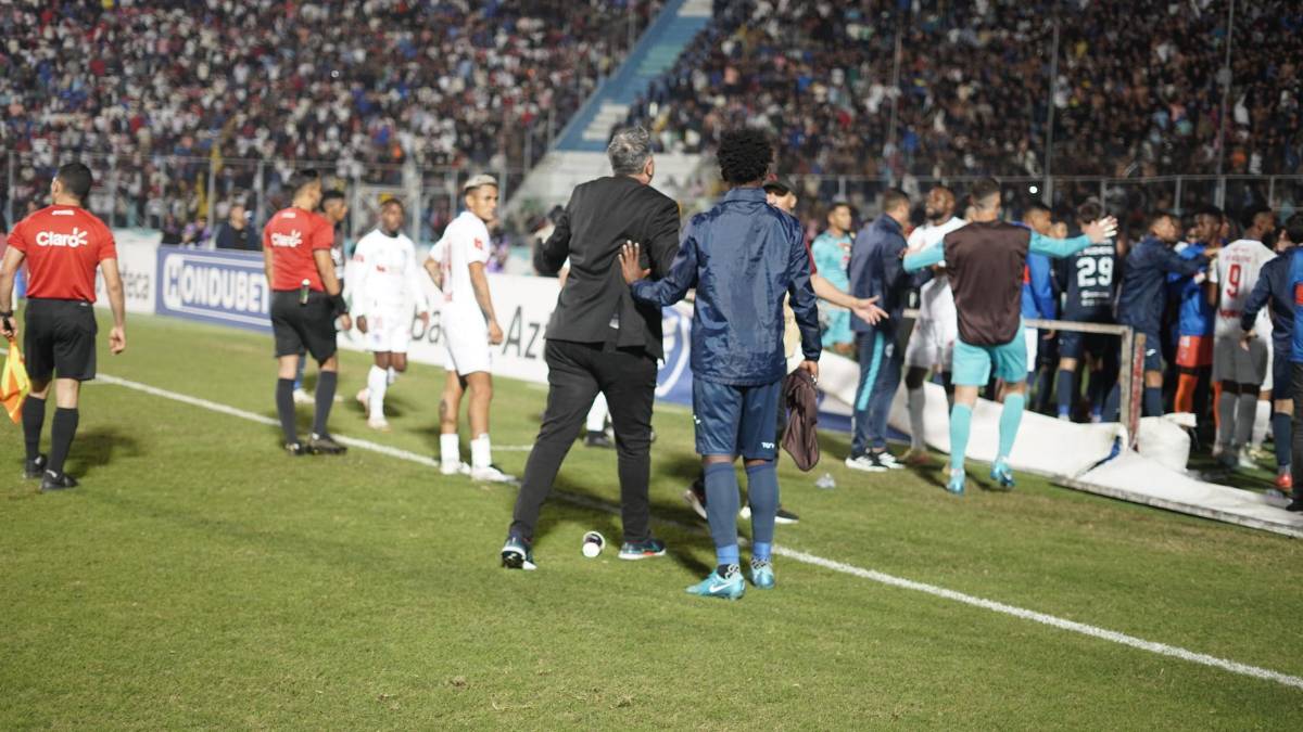 ¡Bronca en la gran final! planteles del Olimpia y Motagua protagonizaron una tremenda riña