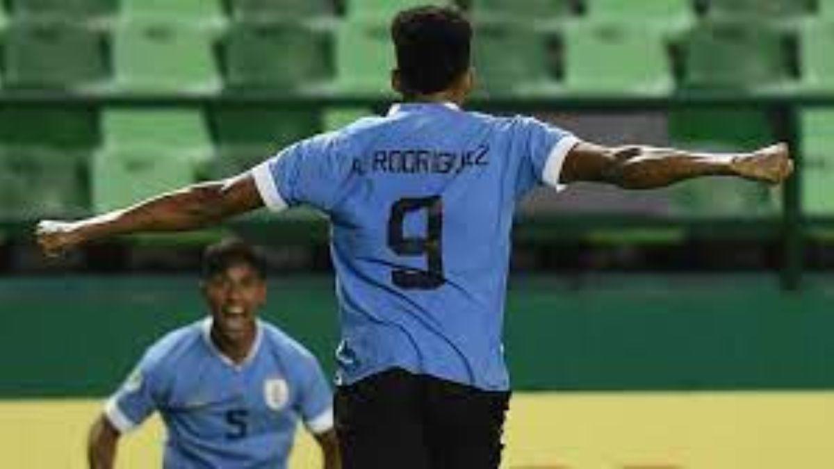 Un héroe inesperado: ¿Quién es Álvaro Rodríguez, delantero del Castilla que le dio el empate al Real Madrid en el derbi?