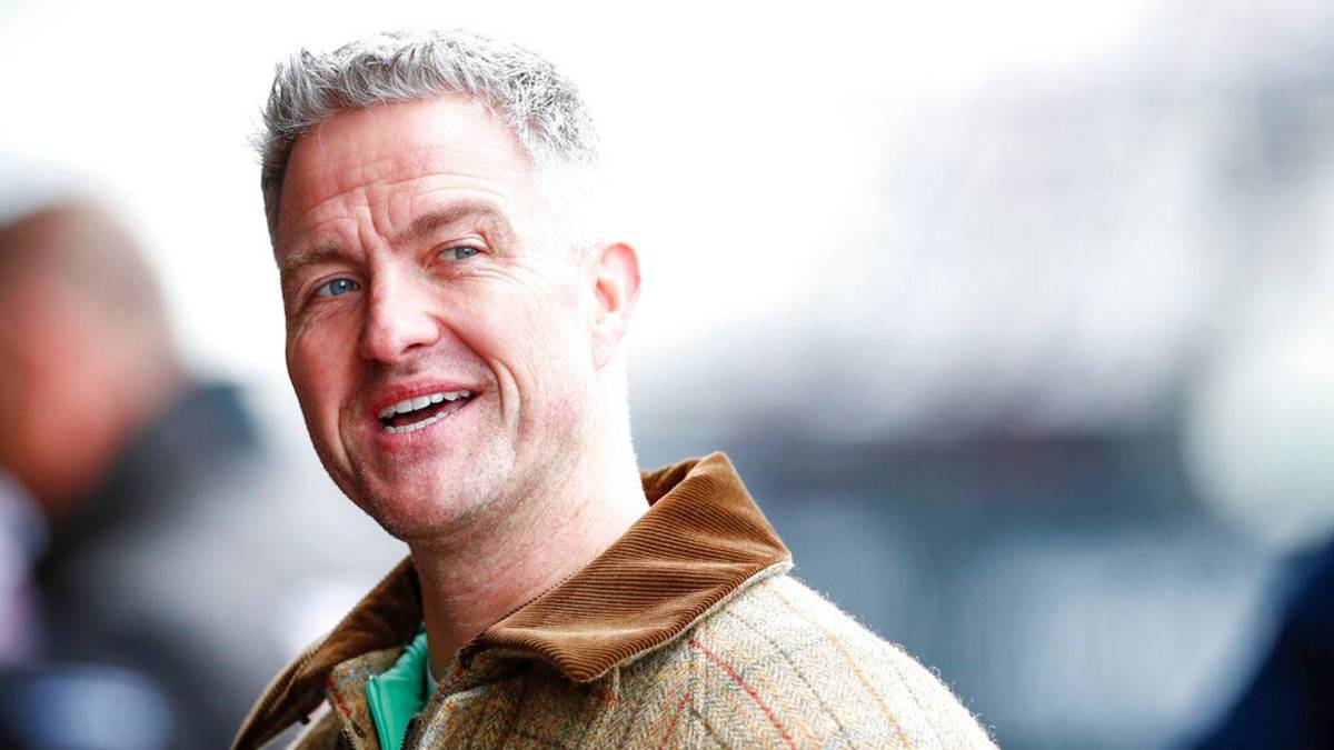 Famoso piloto de Fórmula 1 anuncia que es gay y presenta su novio: “Después de dos años, por fin pueden mostrar su amor”