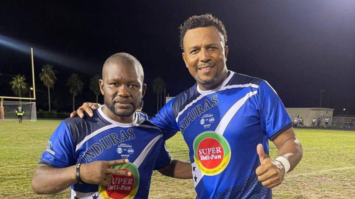 La nueva vida del histórico goleador hondureño Carlos Pavón tras su adiós de Univisión ¿Qué pasa haciendo?