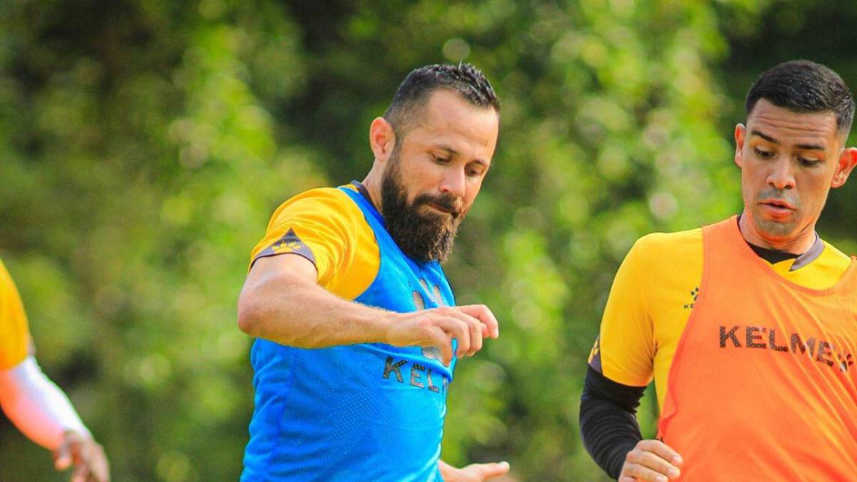 Fichajes: Motagua firma joyita, Real España descarta volante y confirma refuerzo; Vida agita el mercado, ¿y “Buba” López?