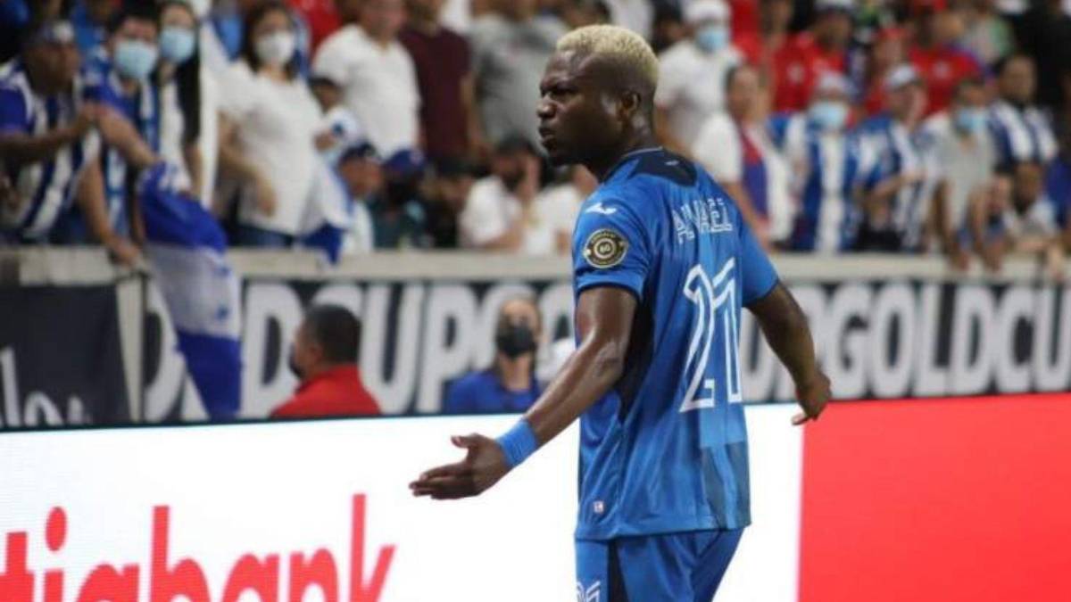 Mercado de fichajes en Honduras: Luis Palma suena en 2 clubes, Olimpia tiene pendiente 3 renovaciones y Elis interesa en Brasil, MLS y México