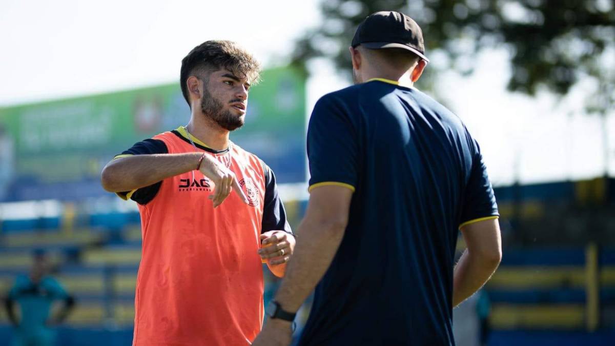 Bryan Santos, la joyita hondureña formada en la academia del Barcelona ficha por equipo de El Salvador