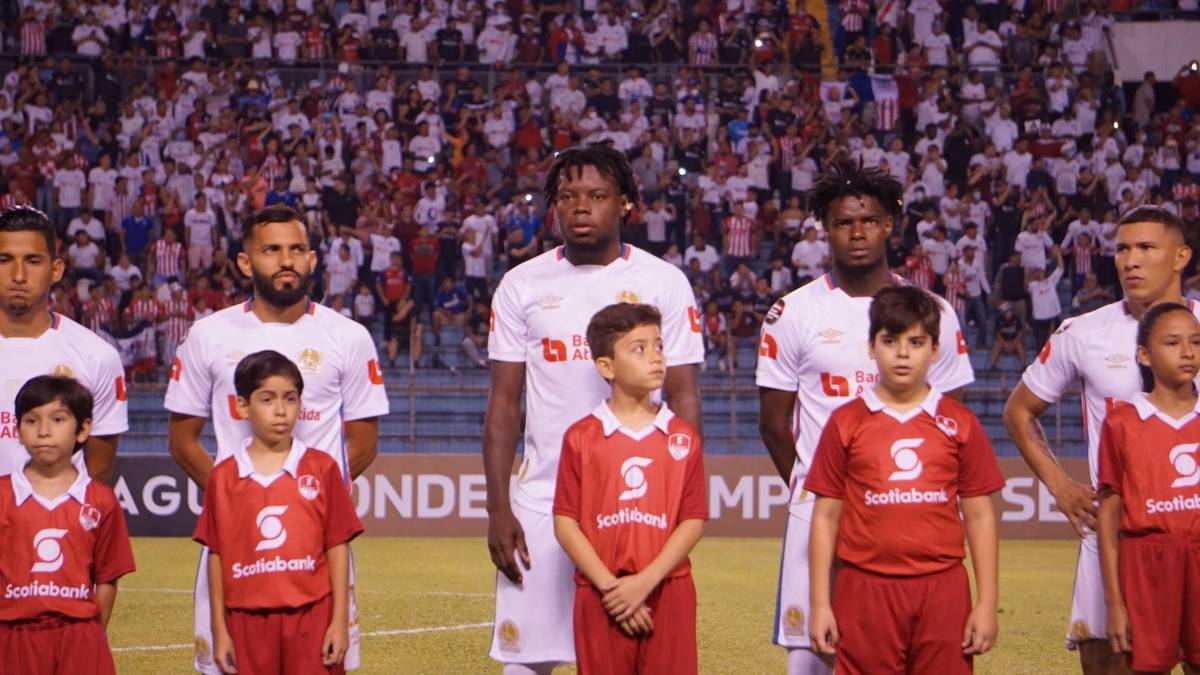 Se olvidó de su lesión y se fue al estadio, lo que Maylor y José García andaban en el pelo y nadie se dio cuenta y ¿con quién celebró Benguché?