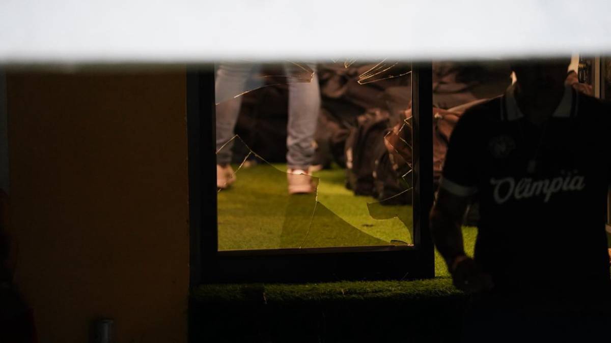 No se vio en TV: Furia olimpista, tiktokers en la cancha y el pedido a Bengtson