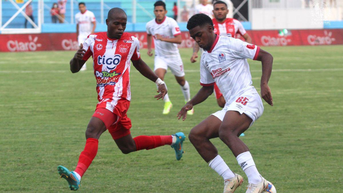 FICHAJES: Los robos de los Lobos al Olimpia y Motagua, Héctor Vargas rearma al Victoria y un hondureño viaja a Serbia