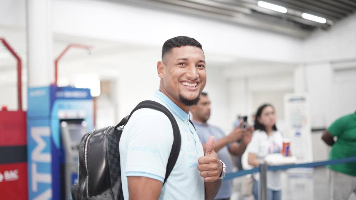 Luis Palma fue el más solicitado, locura por Honduras y angustia ante posible baja, así fue la salida a México