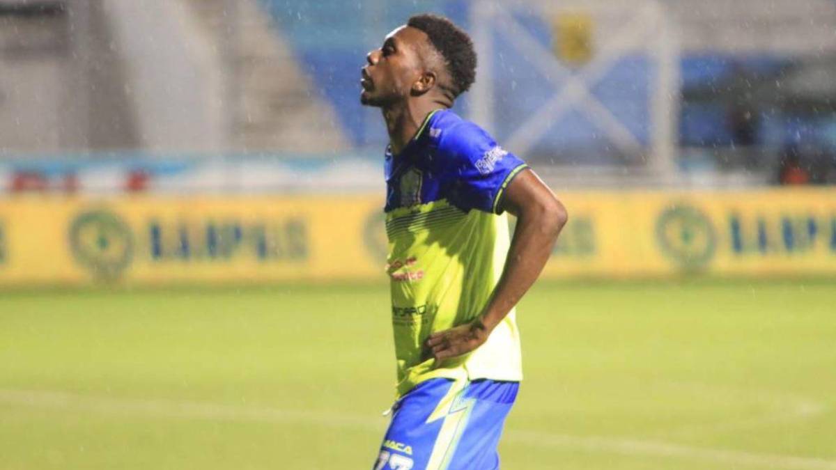 Henry Figueroa y 15 agentes libres apetecibles en el mercado de fichajes de Liga Nacional de Honduras