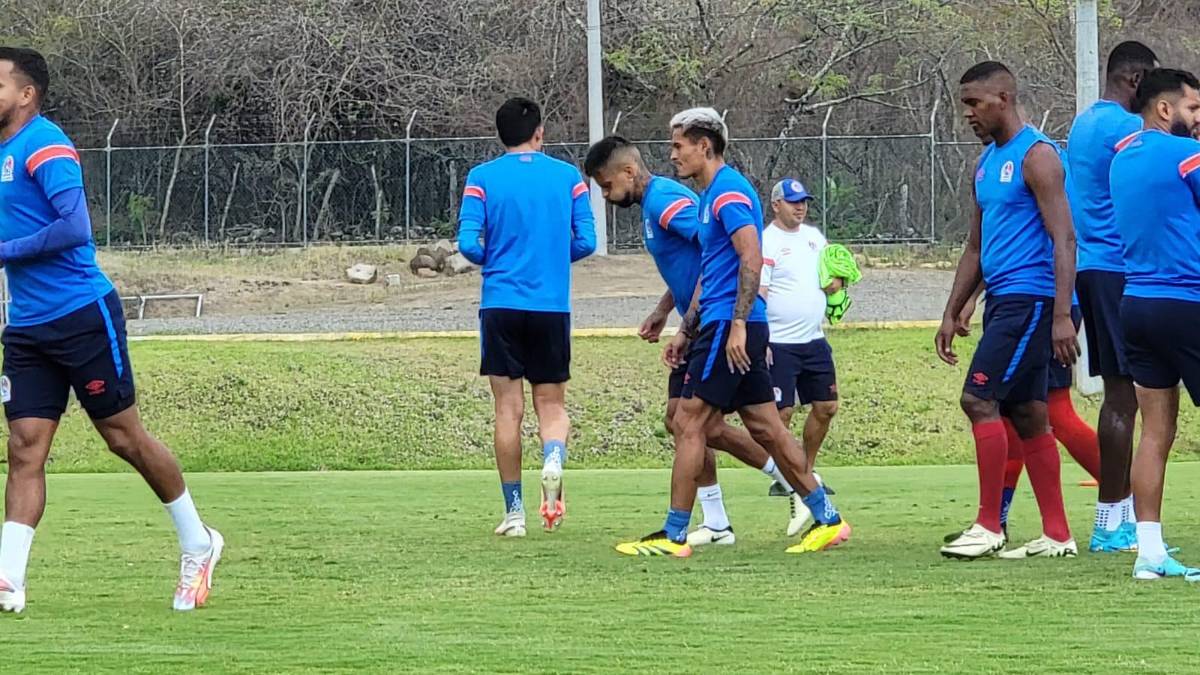 Bengtson sigue alegre tras anotarle a Motagua y el Chelito es el alma del Olimpia: así vivió Troglio el entreno del León