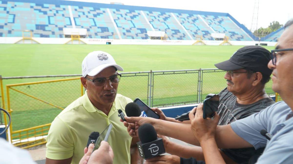 Fotos: En pésimo estado y con varios hoyos se encuentra la grama híbrida del Estadio Morazán, ¿qué hará Condepor?