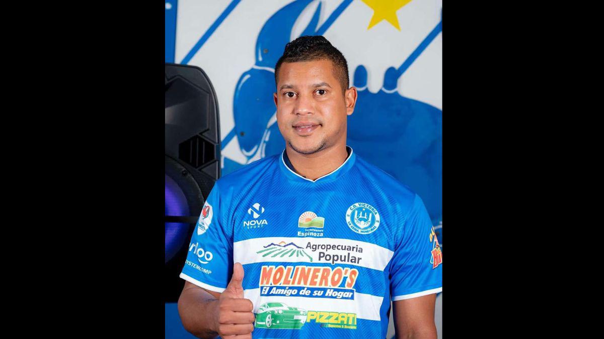 FICHAJES: Los robos de los Lobos al Olimpia y Motagua, Héctor Vargas rearma al Victoria y un hondureño viaja a Serbia