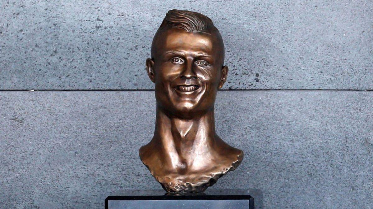 Las mejores estatuas de las leyendas del deporte; las más impresionantes son las de Pelé, Maradona, Messi y Cristiano