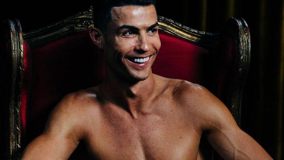 Revelan secretos de CR7: Cristiano Ronaldo vendió un Porsche a mitad de precio a cambio del teléfono de una Pussycat Doll