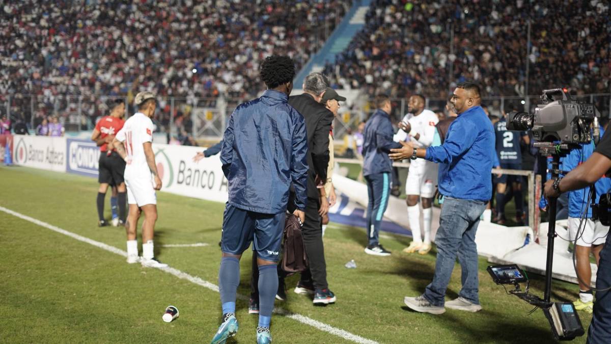 ¡Bronca en la gran final! planteles del Olimpia y Motagua protagonizaron una tremenda riña