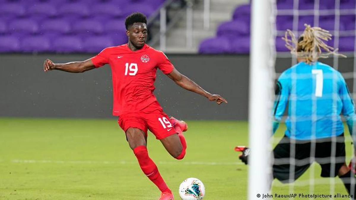 Defensa hondureño Carlos Meléndez destaca en el once ideal de junio en la Liga de Naciones de Concacaf