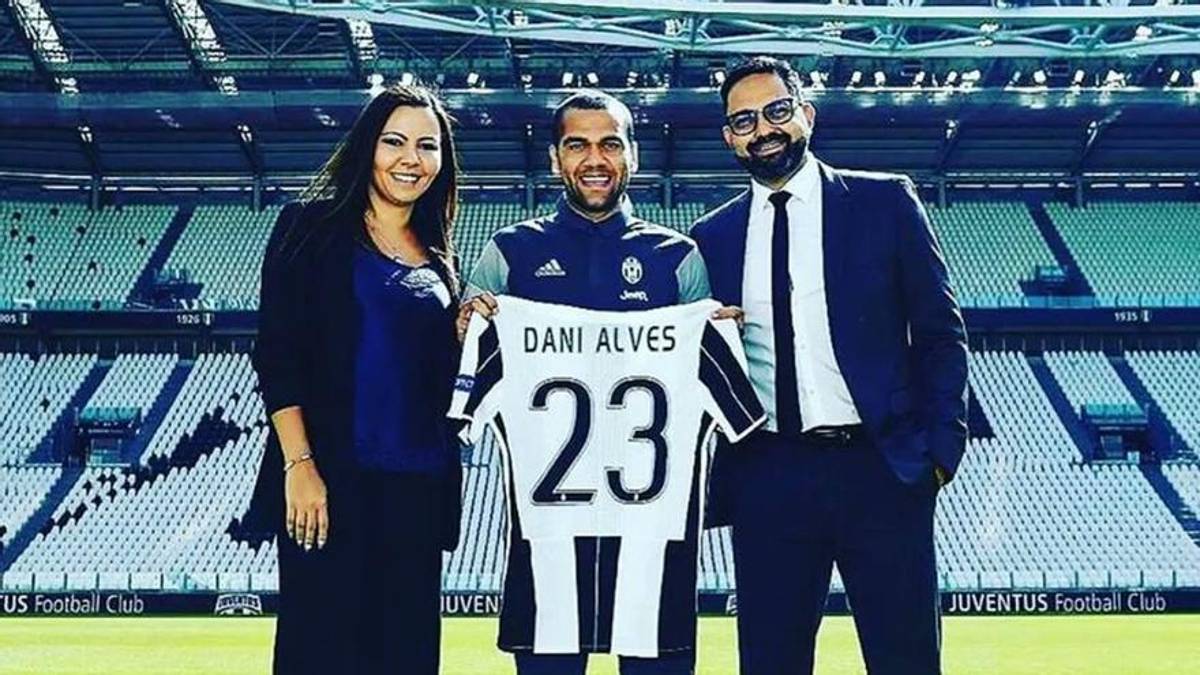 Las revelaciones de la ex esposa de Dani Alves: “¿La mano en el fuego? Pondría el cuerpo entero por él... lo conozco desde hace 22 años”
