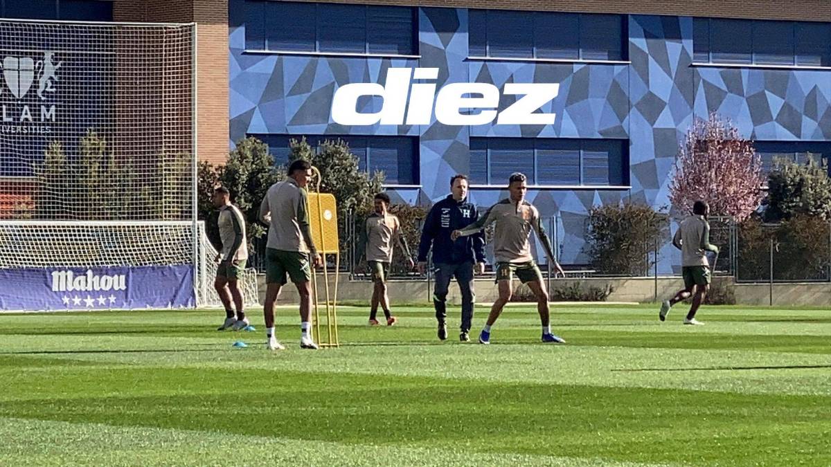 Llegó de emergencia a España y Honduras está completa: La preparación aumenta pensando en Perú