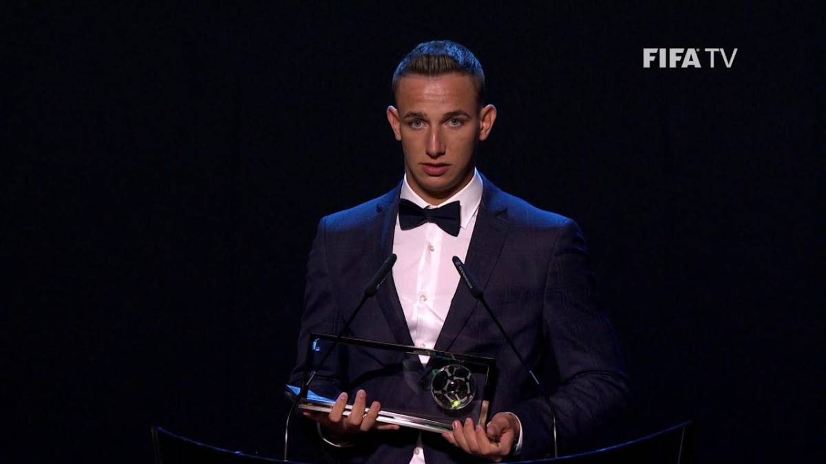 Cristiano Ronaldo, Neymar y James Rodríguez sobresalen entre los ganadores del premio Puskas donde Michaell Chirinos aspira al galardón