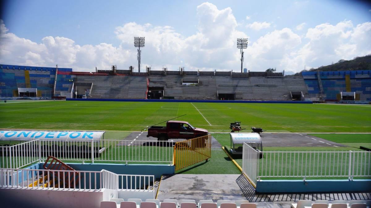 ¡Con otra cara! Así luce la grama del Estadio Nacional Chelato Uclés tras el control de las dos plagas
