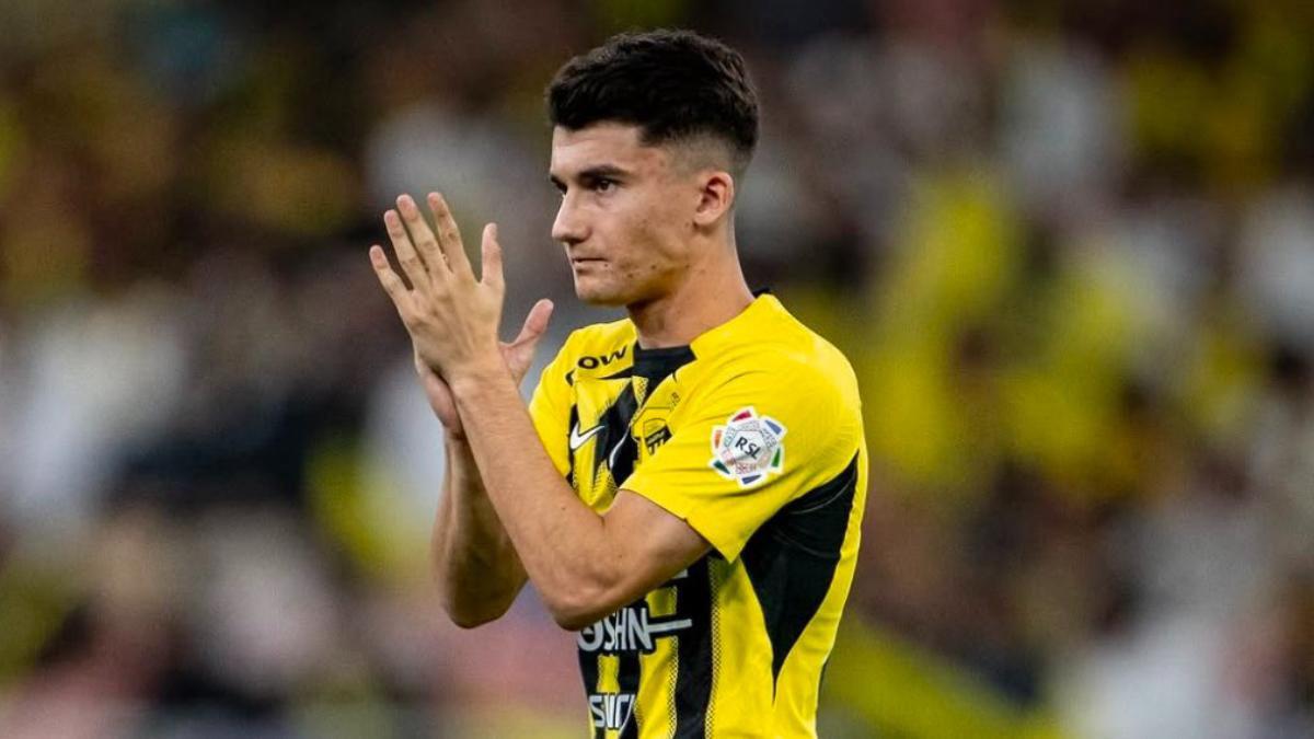 Unai Hernández firmó contrato con Al Ittihad hasta junio de 2028.