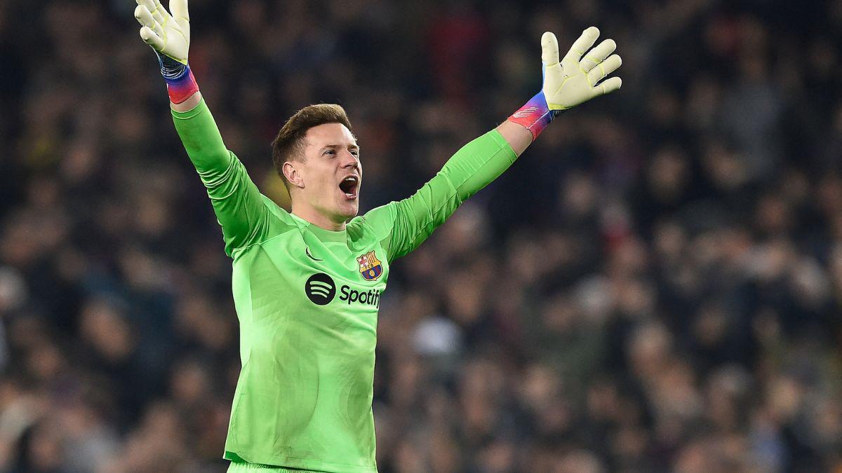 No se vio: La ‘burla’ de Casemiro a Gavi, la mala racha de Xavi, el error del VAR y el show de Rashford en el Barcelona- Man. United