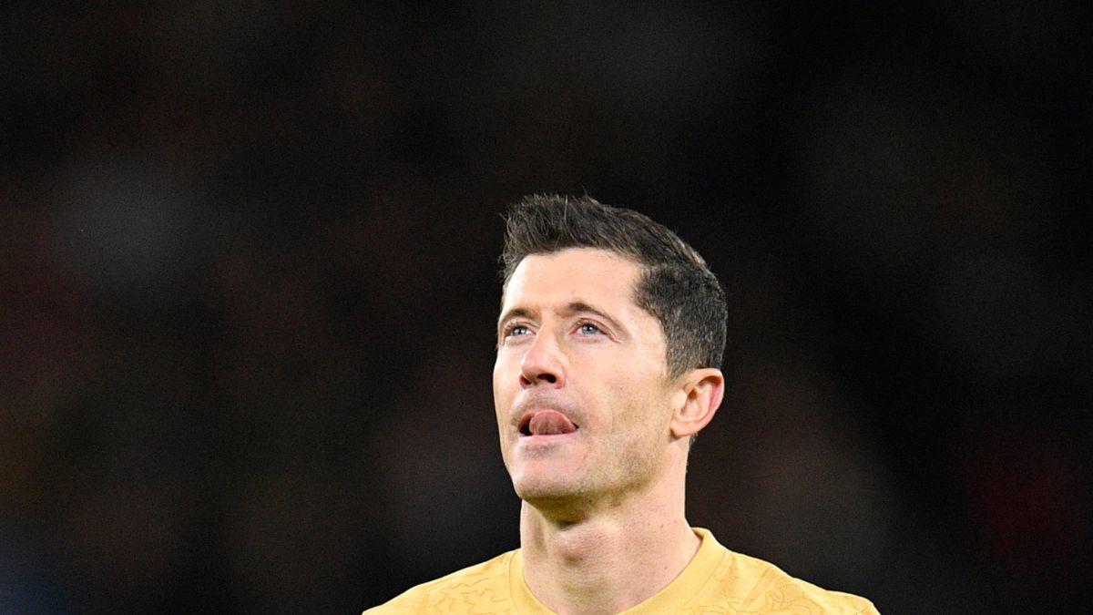 No se vio en tv: el ‘récord’ de Xavi, las caras largas de los jugadores del Barcelona y la soberbia celebración de Antony