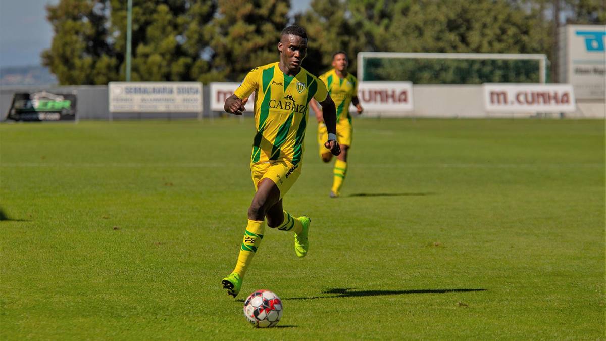 Rubilio Castillo se queda sin equipo tras rescindir su contrato con el CD Tondela de la primera división de Portugal