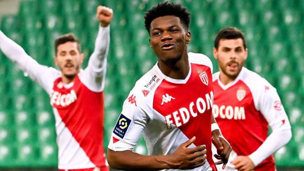 Ya firmó a uno y la nueva prioridad: Los fichajes que contempla el Real Madrid tras la negativa de Mbappé